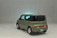 Nissan Cube 2008. Artist: Simon Clay.