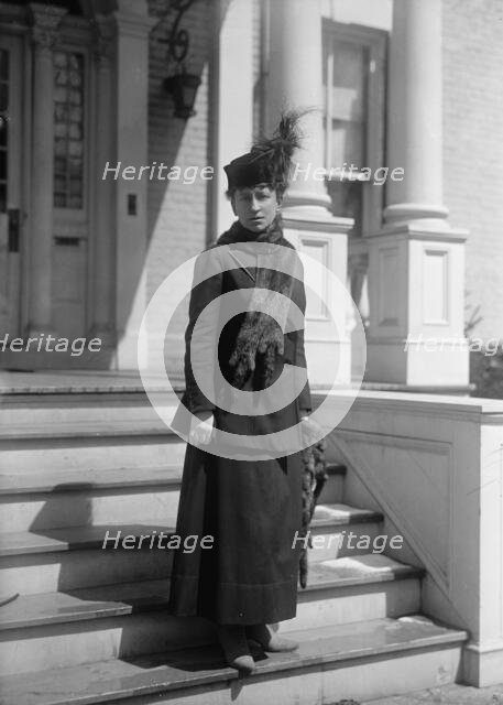 Mrs. Newton D Baker, 1917. Creator: Harris & Ewing.