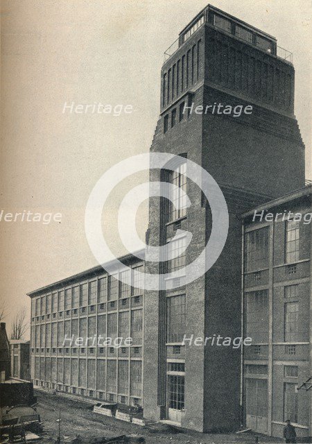 'Factory of the Etablissements Nicolle, Wambrechies (Nord), architect, Andre Granet', c1928. Artist: Unknown.