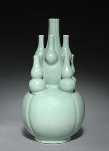 Double-gourd Shaped Bottle, 1736-1795. Creator: Unknown.