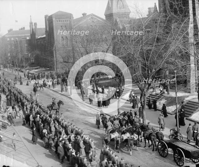 Cruz, Senor Don Anibal, Ambassador From Chile - His Funeral At St. Patrick's Church. Caisson, 1910. Creator: Harris & Ewing.