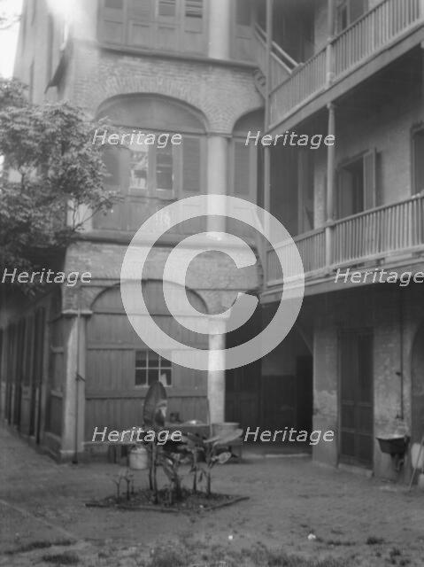 Courtyard, New Orleans, between 1920 and 1926. Creator: Arnold Genthe.
