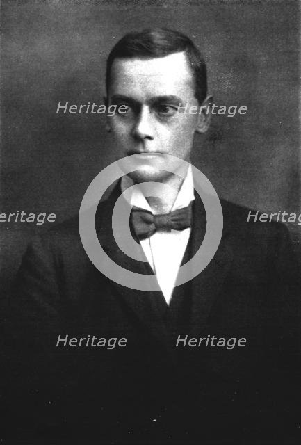 'Austin Hopkinson, Esq. M.P.', 1922. Creator: Lafayette.