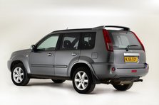 2006 Nissan X-Trail Artist: Unknown.