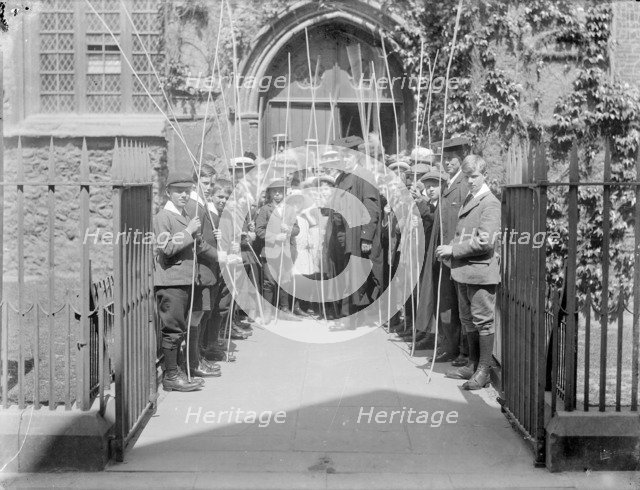 Beating the Bounds ceremony, St Michaels Church, Cornmarket Street, Oxford, Oxfordshire, 1914. Artist: Henry Taunt