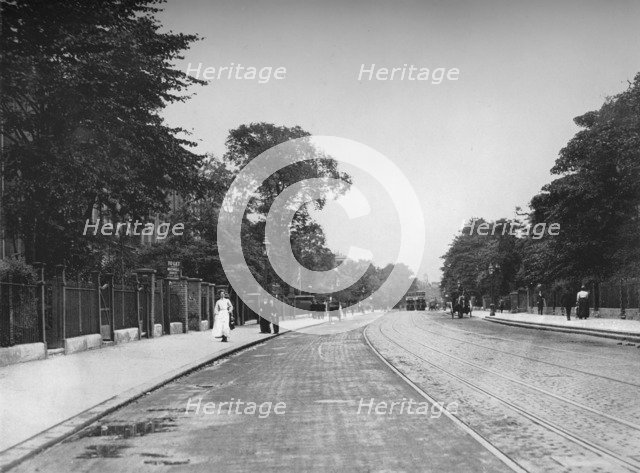'Brixton Road', c1912, (1912). Artist: Unknown.