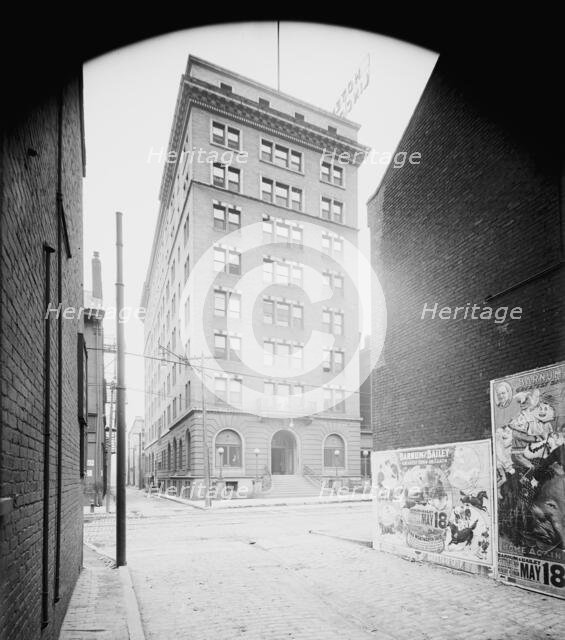 Hotel Lincoln, [Pittsburgh, Pa.], between 1900 and 1905. Creator: Unknown.
