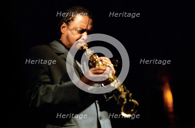 Chico Freeman, Ronnie Scott's, Sep 2004.   Artist: Brian O'Connor.