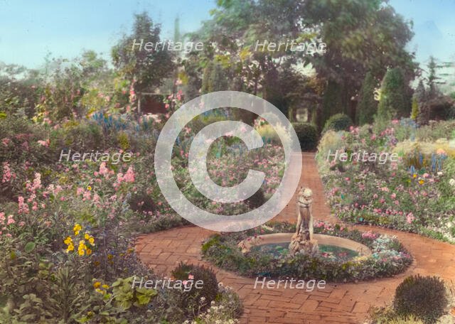 "Gardenside," Frederick Augustus Snow house, Ox Pasture Road, Southampton, New York, c1914. Creator: Frances Benjamin Johnston.
