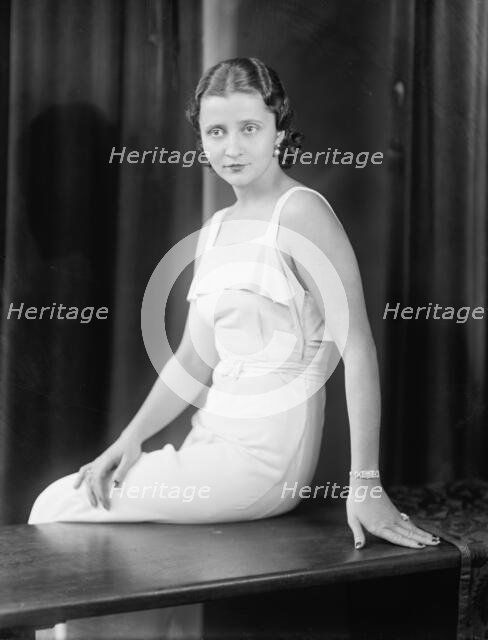 Chita Arguello, Portrait, 1933. Creator: Harris & Ewing.