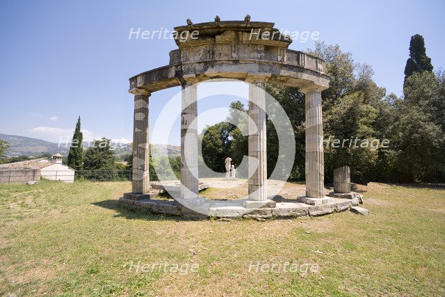The Temple of Venus at Hadrian's Villa, Tivoli, Italy. Artist: Samuel Magal