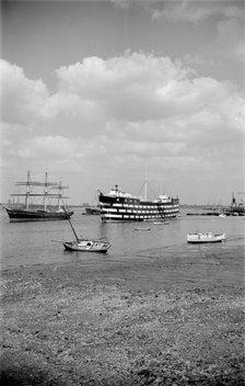 The 'Cutty Sark' and the 'Worcester', Greenhithe, Kent, c1945-c1965. Artist: SW Rawlings