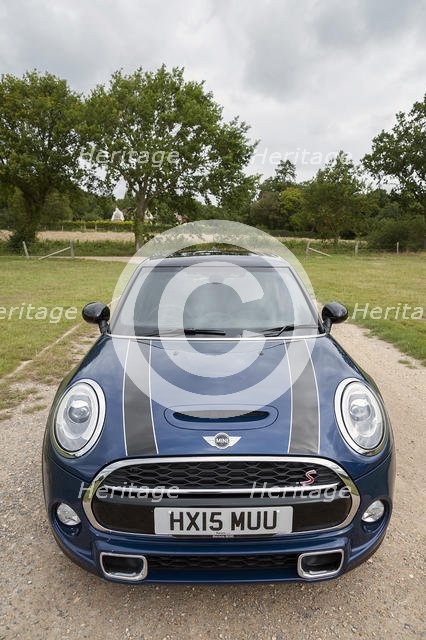 2015 Mini Cooper S 5 door. Creator: Unknown.