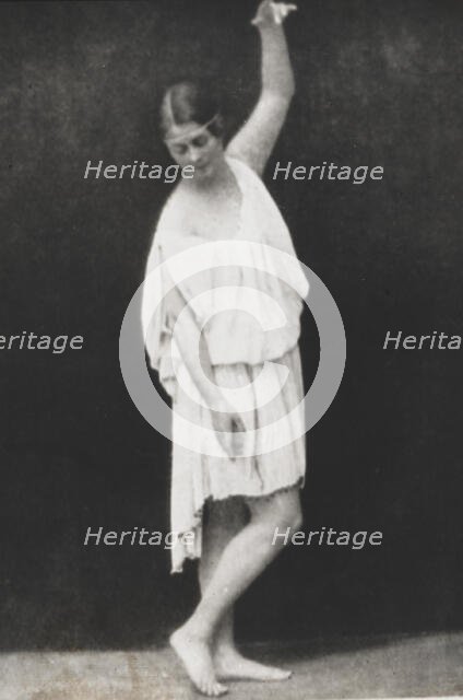 Isadora Duncan dancing, between 1896 and 1942. Creator: Arnold Genthe.