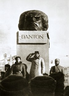 Lenin unveiling the Danton monument, Moscow, Russia, 1919. Artist: Unknown