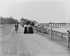 Driveway and beach, Longbranch, between 1900 and 1906. Creator: Unknown.