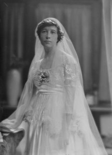 Stimson, Henry B., Mrs., portrait photograph, 1915. Creator: Arnold Genthe.