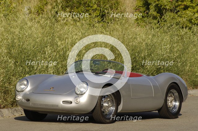 1956 Porsche Spyder - James Dean replica. Artist: Simon Clay.