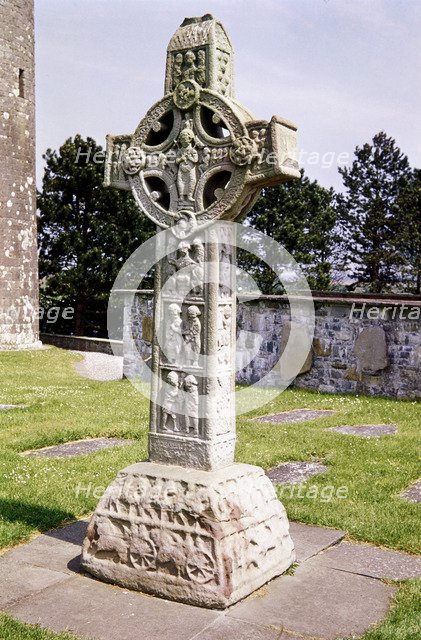 Irish Celtic High Cross, Clonmacnoise, Ireland. 9th century. Artist: Unknown