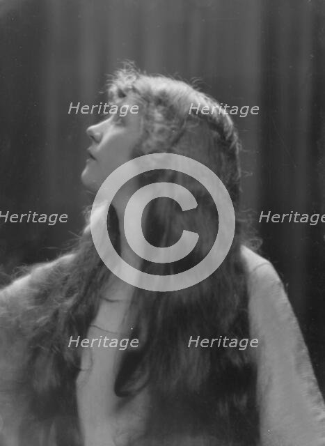 Otteson, Margaret, Miss, portrait photograph, 1916 Apr. 28. Creator: Arnold Genthe.