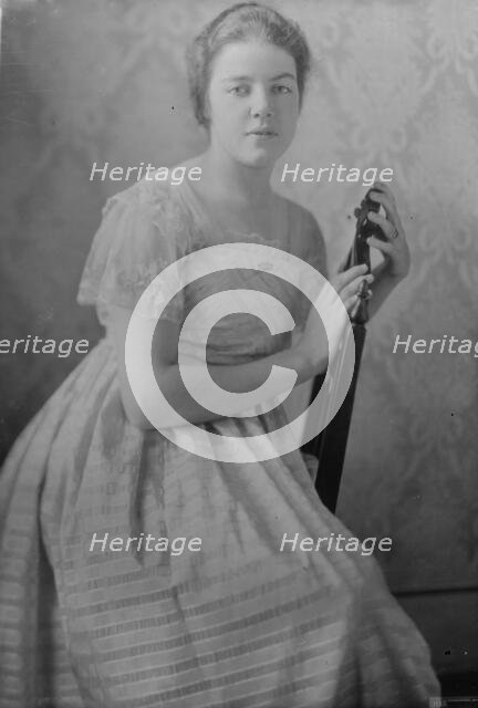 Katherine Harding, Mrs. L.S. Tailer, 1917. Creator: Bain News Service.