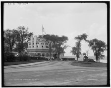 Claremont Hotel i.e. Inn, Riverside Drive, New York, N.Y., c.between 1900 and 1910. Creator: Unknown.