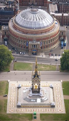 The Royal Albert Hall and the Albert Memorial, Kensington, London, 2006. Artist: Historic England Staff Photographer.