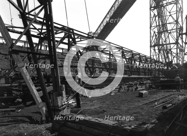 Lifting a conveyor bridge, Manvers coal preparation plant, near Rotherham, South Yorkshire, 1956. Artist: Michael Walters
