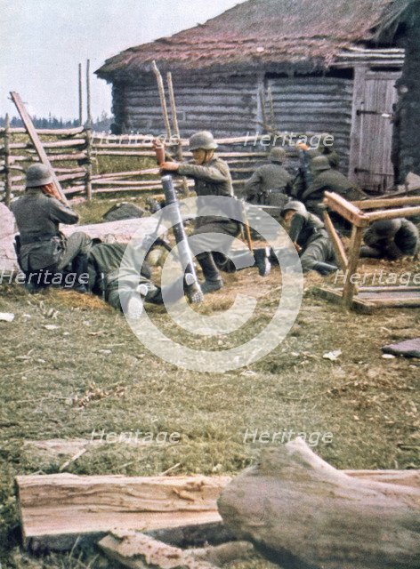 German paratroops using mortars, Russia, 1943. Artist: Unknown