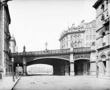 Holborn Viaduct, City of London, c1870-1900. Artist: York & Son
