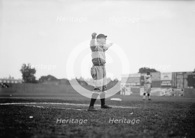 Hughie Jennings, Detroit Al (Baseball), 1913. Creator: Harris & Ewing.