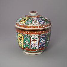 Bencharong (Five-Colored) Ware Covered Jar, 18th/19th century. Creator: Unknown.
