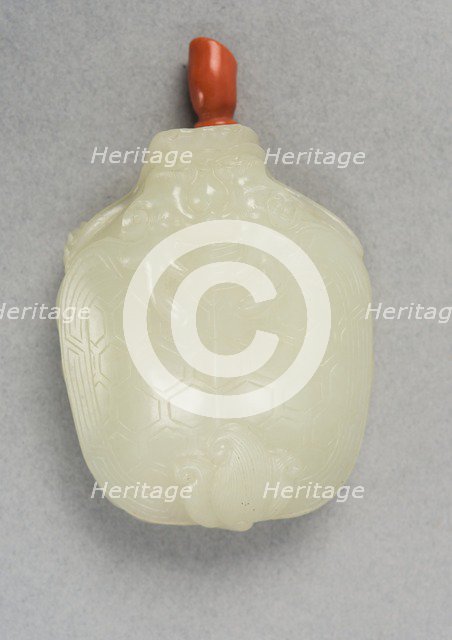 Jade snuff bottle in a turtle form, China, Qing dynasty, 1644-1911. Creator: Unknown.