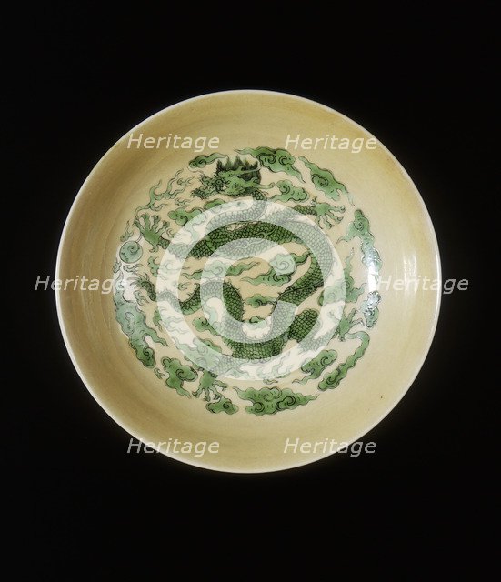 Saucer with green dragon on cafe au lait ground, Yongzheng period, Qing dynasty, China, 1723-1735. Artist: Unknown