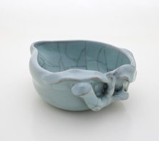 Peach-shaped brush washer, 1662-1722. Creator: Unknown.