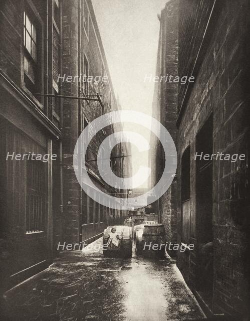 Close No. 11 Bridgegate (#44), Printed 1900. Creator: Thomas Annan.