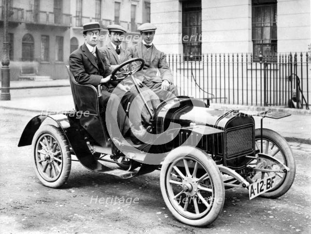 1906 Delage 6hp, sold in Britain as the Friswell Baby. Creator: Unknown.