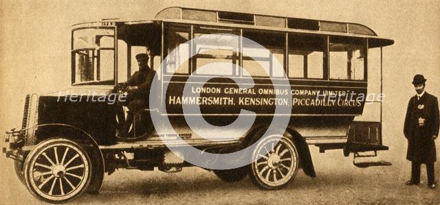 'First L.G.O.C. Motor Bus', 1904, (1933).  Creator: Unknown.