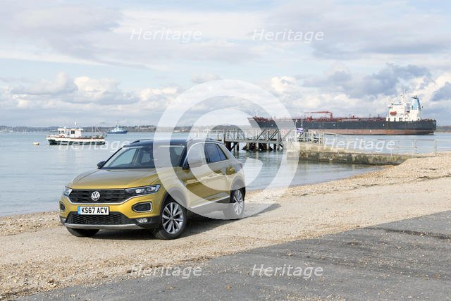 2017 Volkswagen T-Roc. Creator: Unknown.