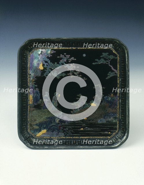 Lac Burgaute dish with abalone mother-of-pearl and gold inlays, China, late 17th century. Artist: Unknown