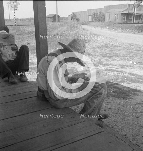 The key figure in the 1936 presidential campaign, the American farmer, Oklahoma, 1936. Creator: Dorothea Lange.