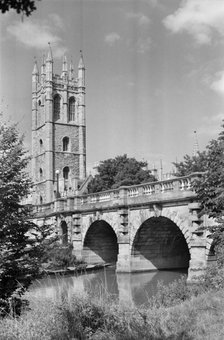 Magdalen Bridge, Oxford, 1945-1980. Artist: Eric de Maré
