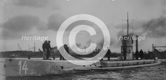 Submarine "U-14", 17 Nov 1914 (date created and published later). Creator: Bain News Service.