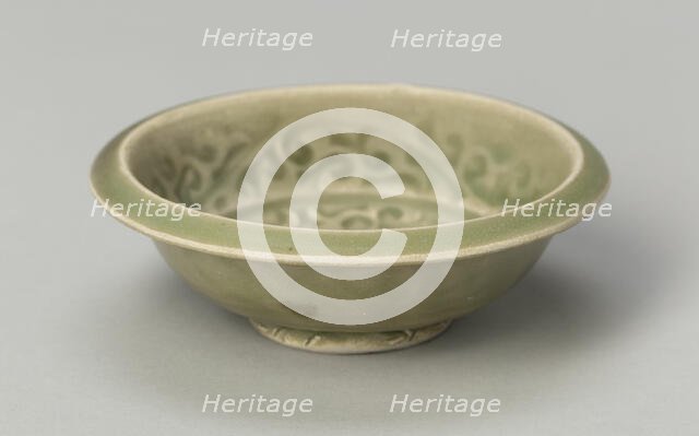 Basin with Stylized Flowers and Sickle-leaf Scrolls, Southern Song or Yuan dynasty , c13th/14th cent Creator: Unknown.