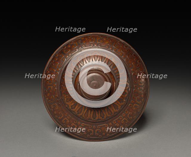 Tripod with Cover (lid), late 1700s. Creator: Unknown.