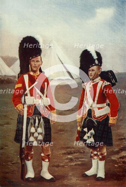 'Sergeant and Bugler, 1st Argyle and Sutherland Highlanders', 1900. Creator: Gregory & Co.