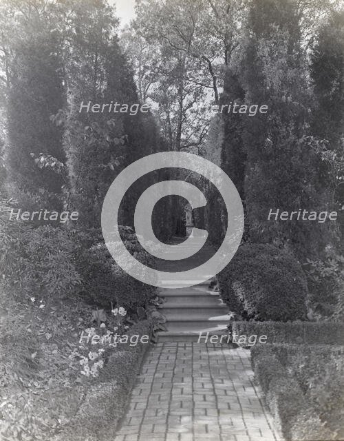 "The Causeway," James Parmelee house, 3100 Macomb Street, Washington, D.C., 1919. Creator: Frances Benjamin Johnston.