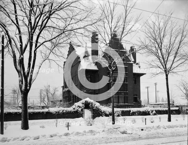 George Gough Booth residence, Detroit, Mich., between 1900 and 1905. Creator: Unknown.