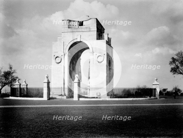 The War Memorial in Victoria Park, Leicester, Leicestershire, after 1923. Artist: Alfred Newton & Sons