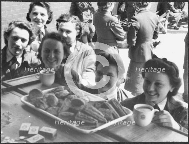 Royal Air Force No. 2 School of Photography, Palatine Road, Blackpool, 1942-1943. Creator: Barnet Saidman.